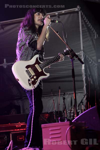 SCHOOL OF SEVEN BELLS - 2009-08-29 - SAINT CLOUD - Domaine National - Scene de l'Industrie - 